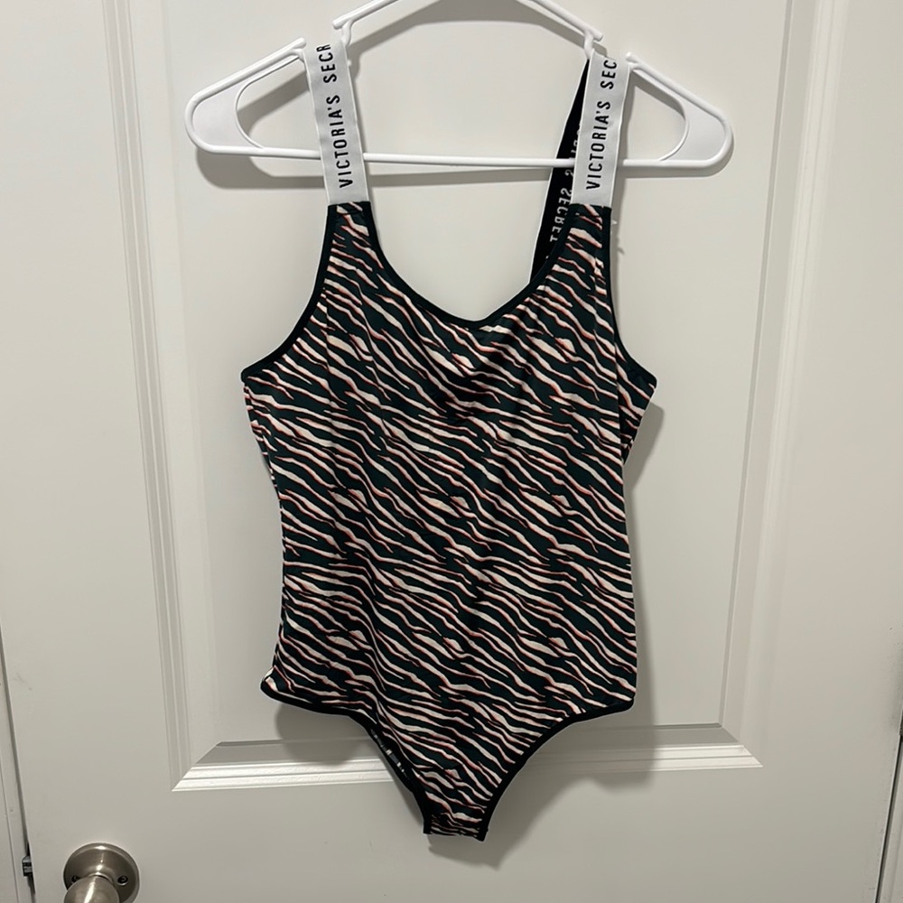 NWT Victoria's Secret Kids One Piece Swimsuit - Black and White
